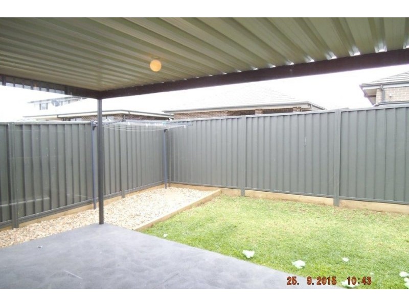 43 Garton Road, Spring Farm NSW 2570