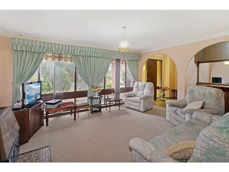 6 Starr Close, Camden NSW 2570