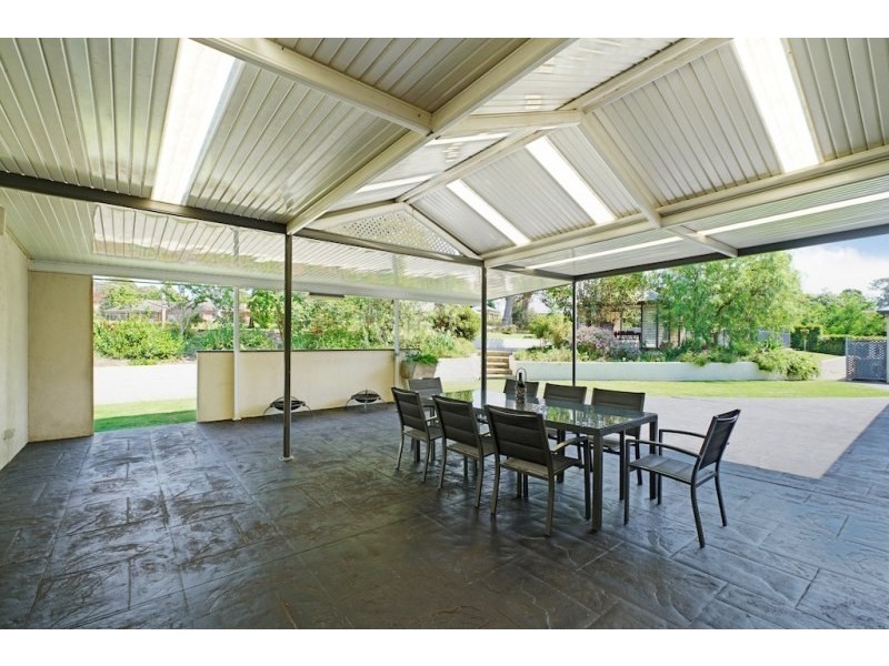 1 The Glade, Kirkham NSW 2570