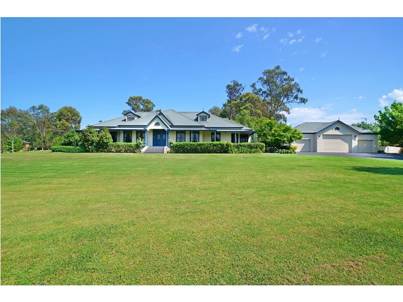 1 The Glade, Kirkham NSW 2570