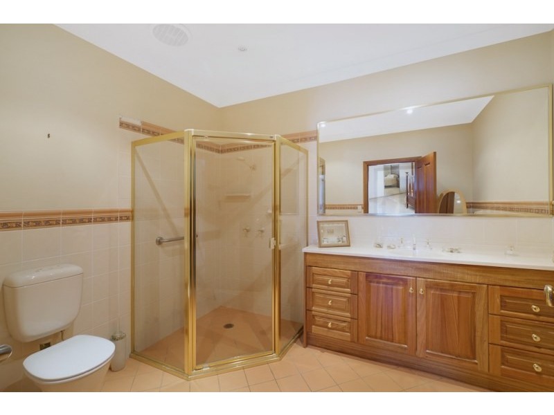 1 The Glade, Kirkham NSW 2570