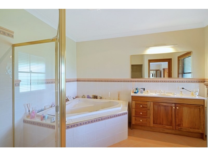 1 The Glade, Kirkham NSW 2570