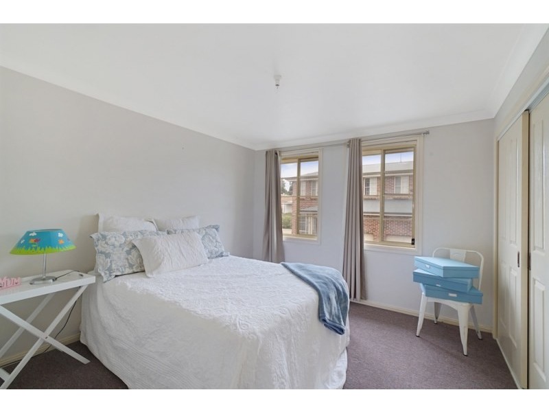3/1a McIntosh Street, The Oaks NSW 2570