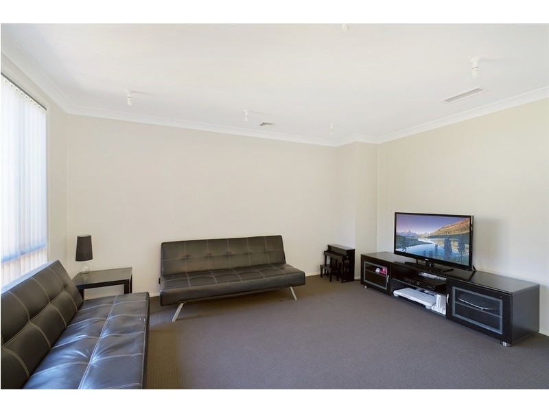 8 Devon Place, Narellan Vale NSW 2567