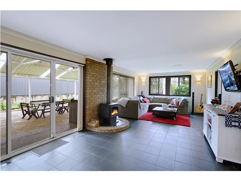 55 Dredge Avenue, Douglas Park NSW 2569