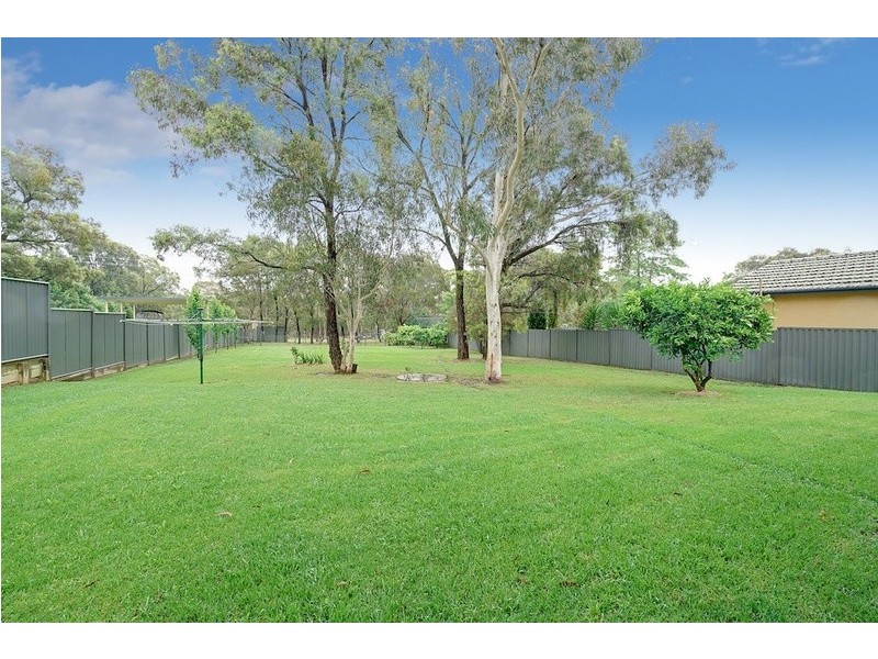 55 Dredge Avenue, Douglas Park NSW 2569