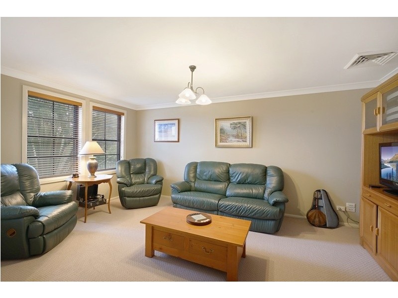 6 Lady Anne Way, Narellan Vale NSW 2567