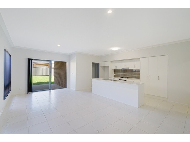 14 Richards Loop, Oran Park NSW 2570