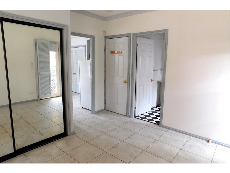 55 Broughton (front Flat) Street, Camden NSW 2570
