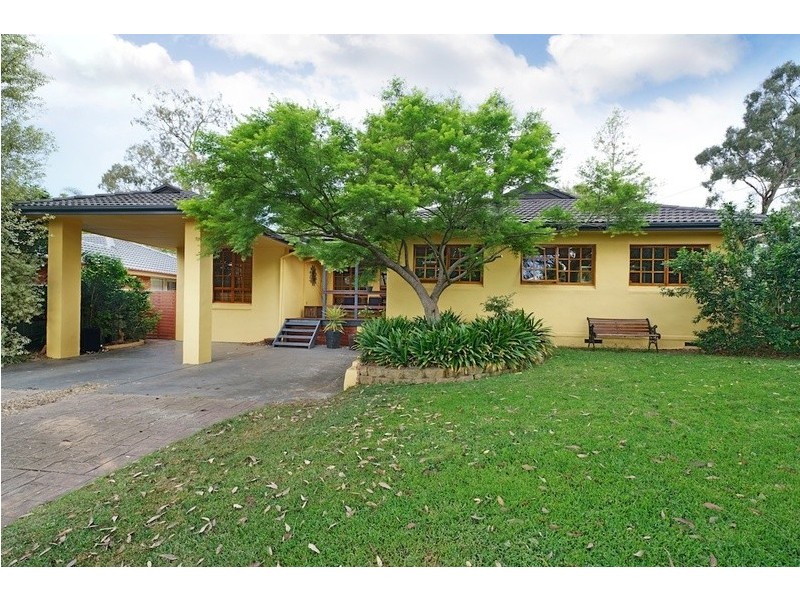 6 Bowman Avenue, Camden South NSW 2570