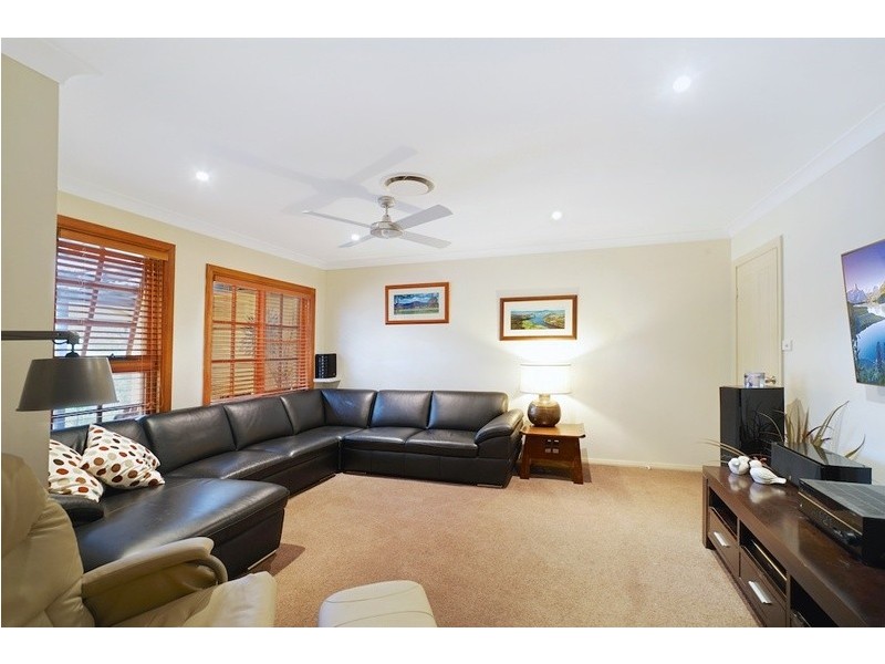 6 Bowman Avenue, Camden South NSW 2570