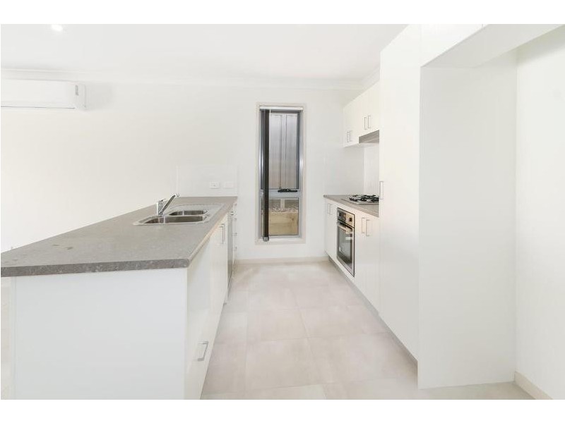 116A Holdsworth Drive, Mount Annan NSW 2567