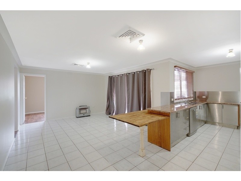 10 Ridge View Place, Narellan NSW 2567