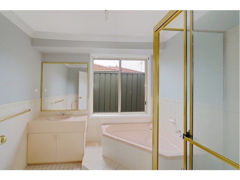 10 Ridge View Place, Narellan NSW 2567
