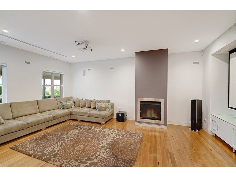 3 The Glade, Kirkham NSW 2570