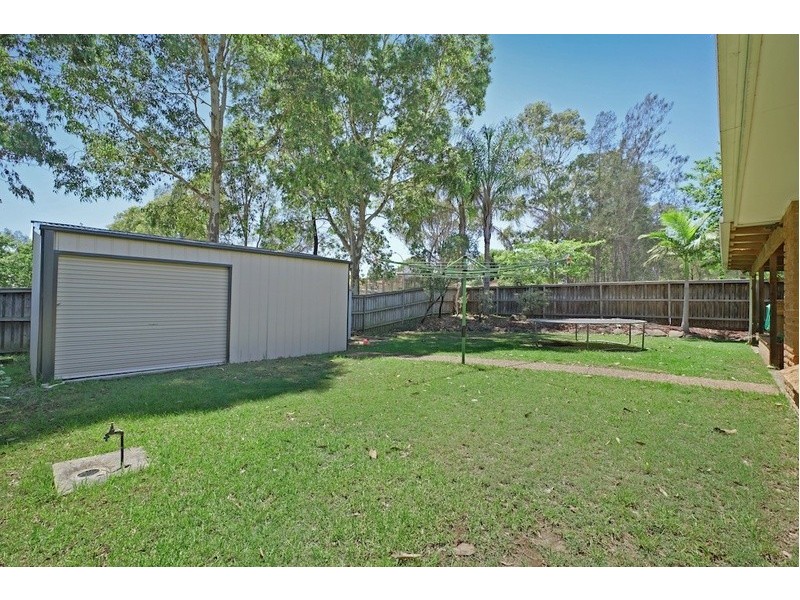 2 Hines Place, Mount Annan NSW 2567