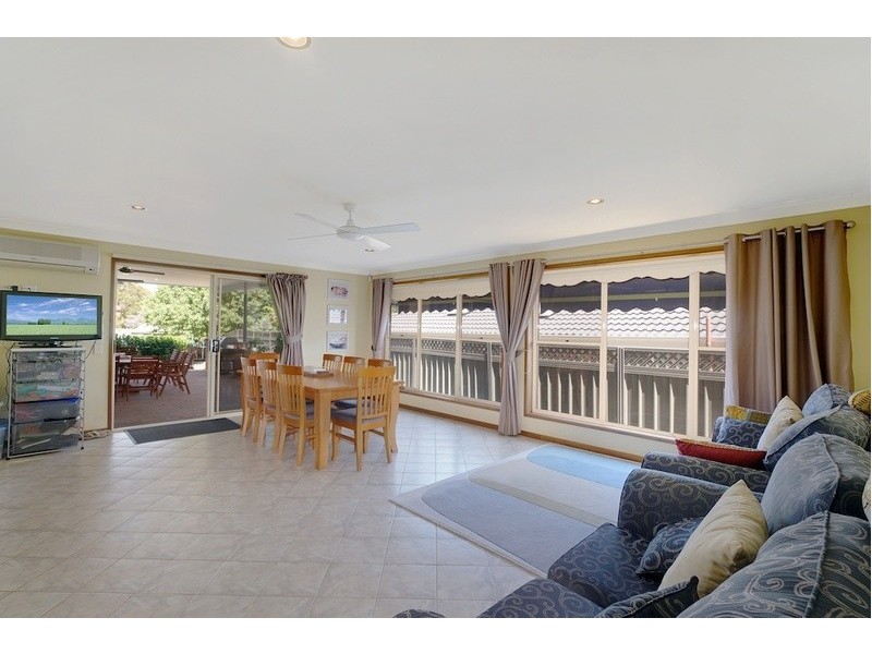 41 McCall Avenue, Camden South NSW 2570