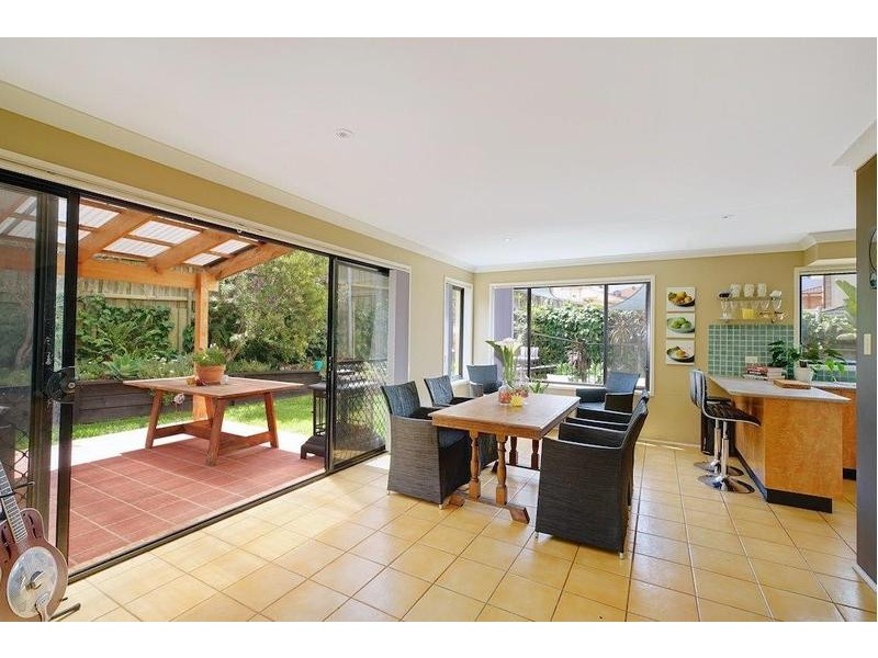 16 Brooks Bend, Mount Annan NSW 2567