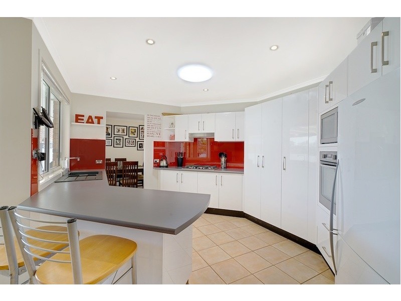 13 Charles Place, Mount Annan NSW 2567