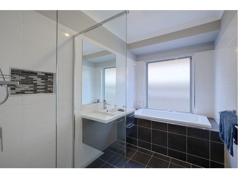 30 Danvers Road, Spring Farm NSW 2570