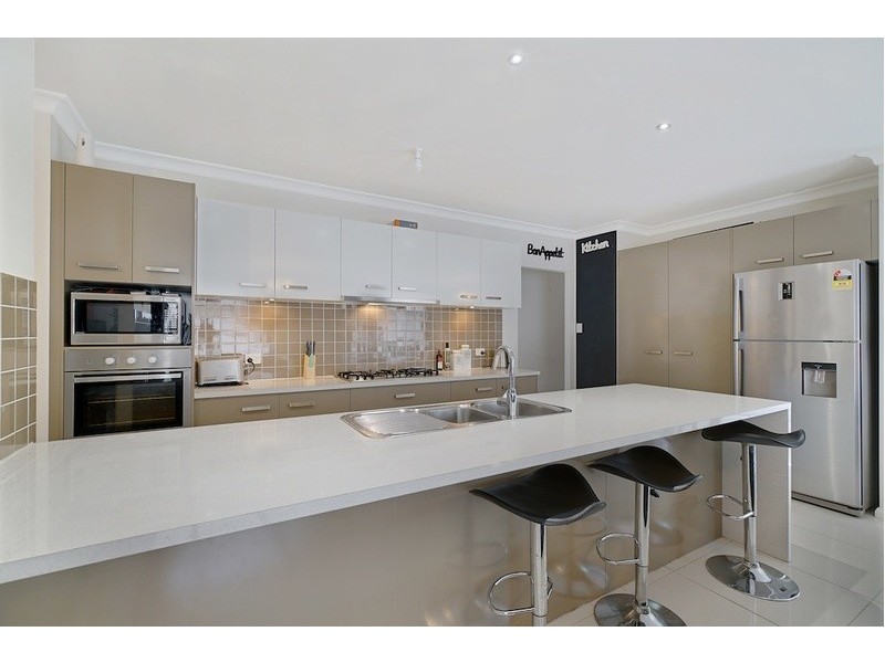 17 Montazah Street, Spring Farm NSW 2570