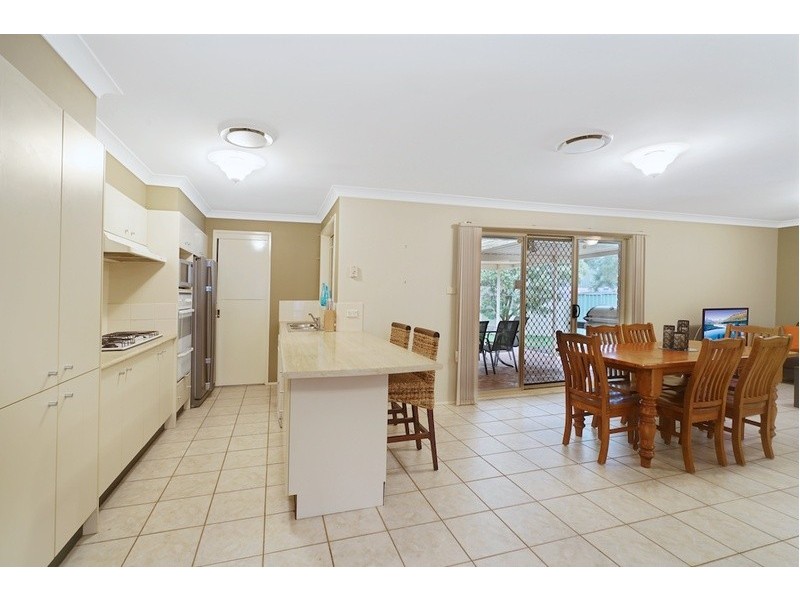 16 Hop Bush Place, Mount Annan NSW 2567