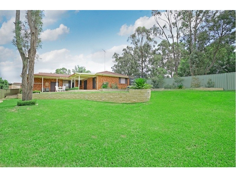6 Griffiths Avenue, Camden South NSW 2570