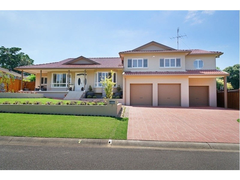 7 Palm Court, Narellan Vale NSW 2567