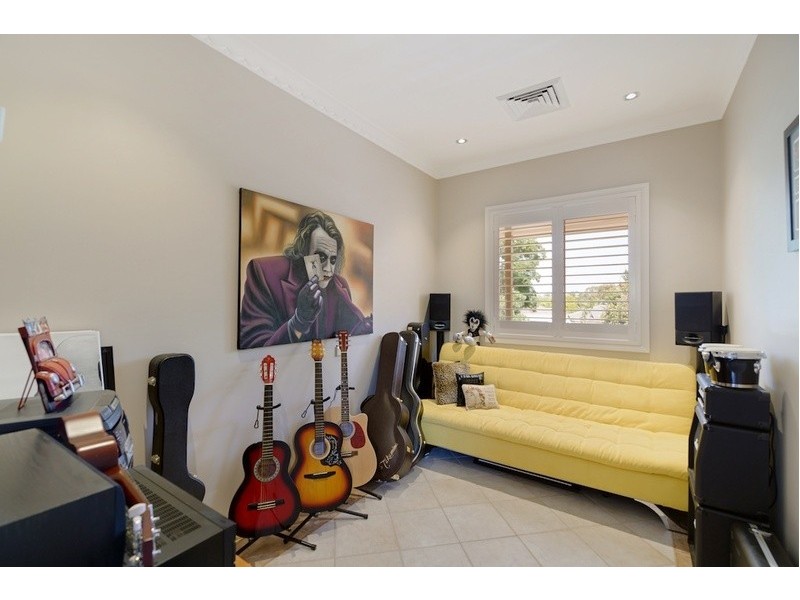 7 Palm Court, Narellan Vale NSW 2567