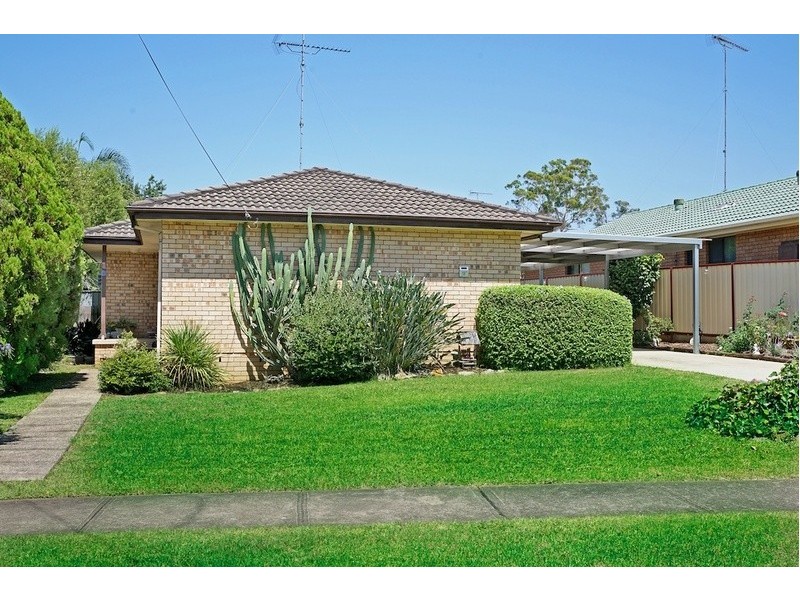 18 McCrae Drive, Camden South NSW 2570