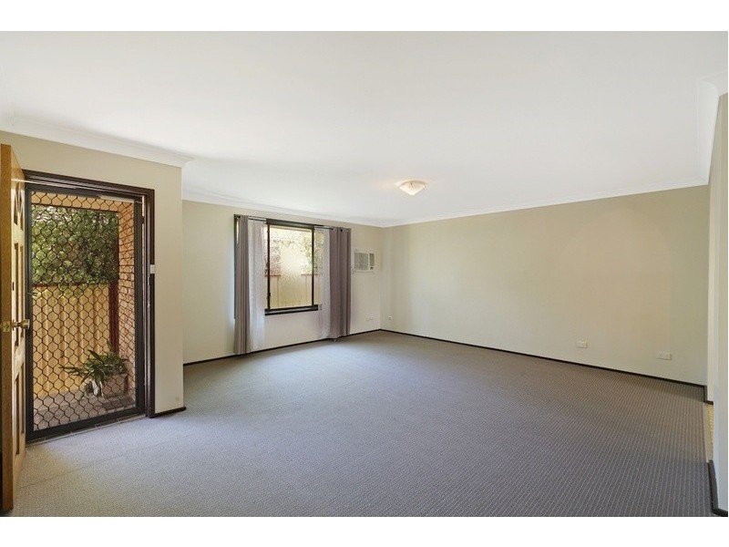 18 McCrae Drive, Camden South NSW 2570