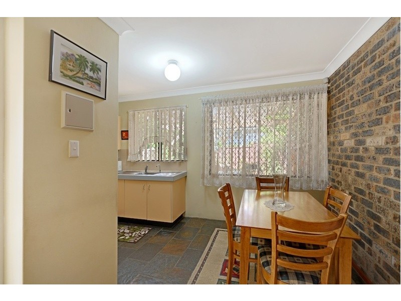 2/19 Stewart Street, Campbelltown NSW 2560