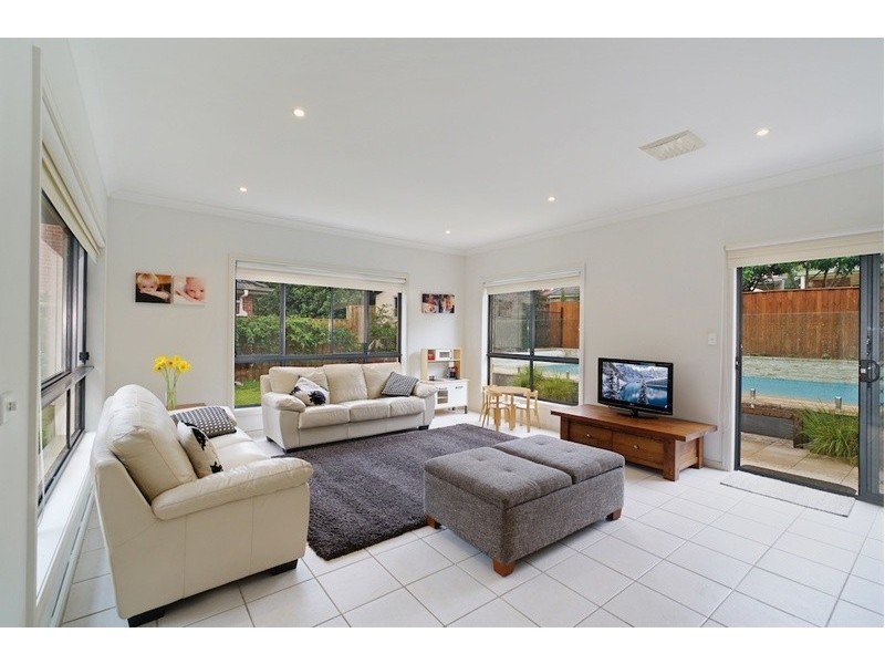 13 Lamond Common, Camden Park NSW 2570
