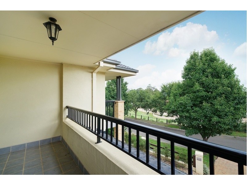 13 Lamond Common, Camden Park NSW 2570