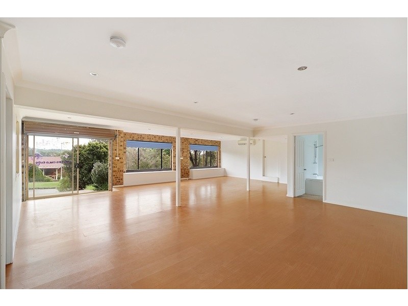 43 Minchinbury Terrace, Eschol Park NSW 2558