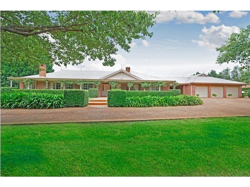 176 Macquarie Grove Road, Kirkham NSW 2570