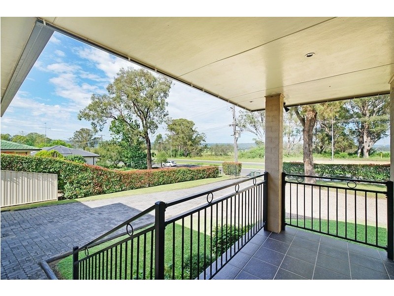 327 Remembrance Drive, Camden Park NSW 2570