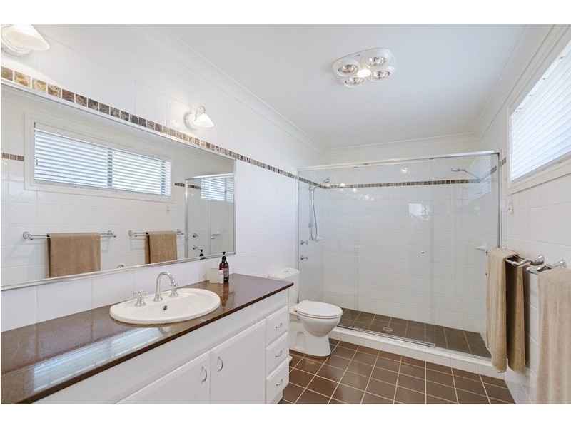 6 Wilmott Court, Camden Park NSW 2570