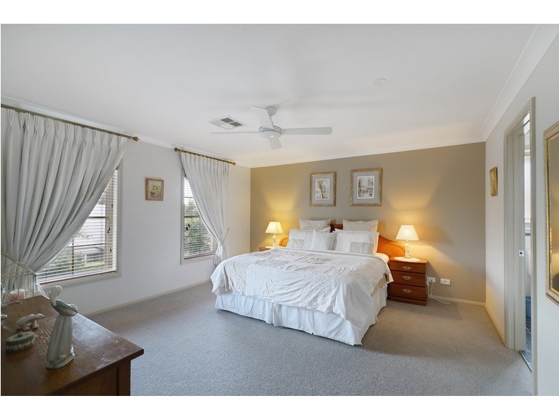 9 Tobin Avenue, Camden Park NSW 2570