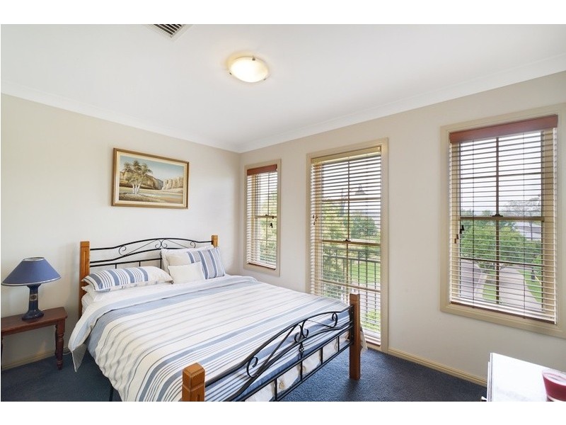 9 Tobin Avenue, Camden Park NSW 2570