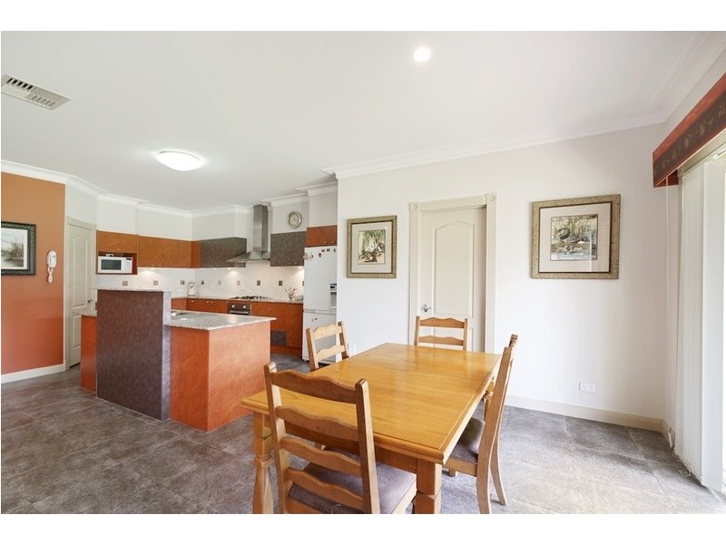 9 Tobin Avenue, Camden Park NSW 2570