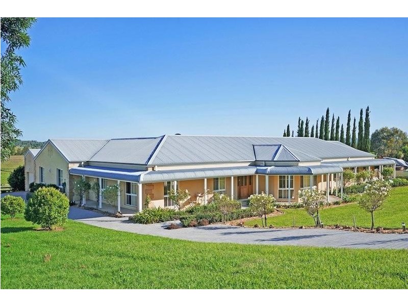 36 The Outlook, Kirkham NSW 2570