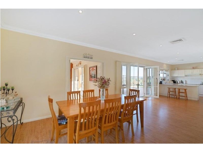 36 The Outlook, Kirkham NSW 2570