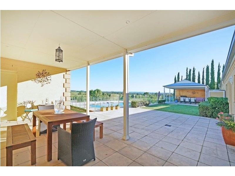 36 The Outlook, Kirkham NSW 2570