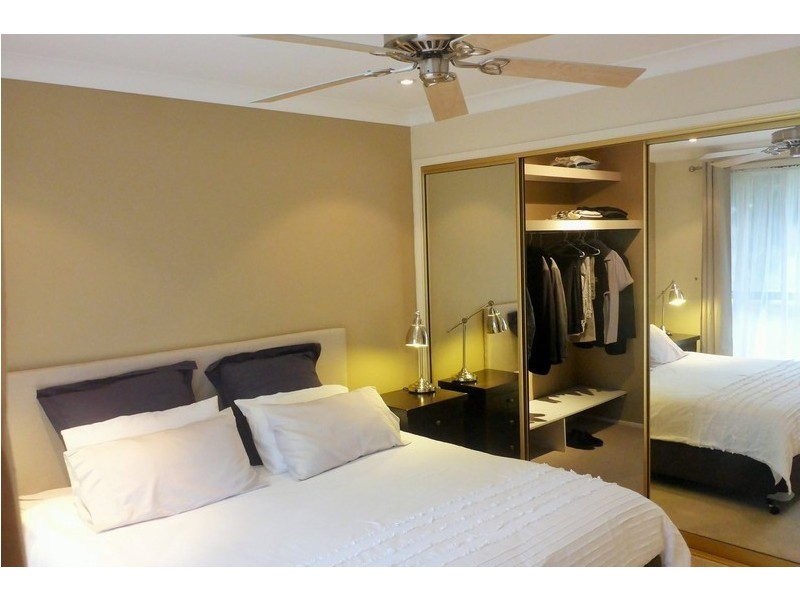 14 Farrendon Place, Mount Annan NSW 2567