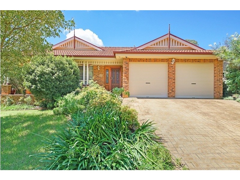 5 Buttercup Place, Mount Annan NSW 2567