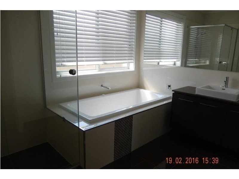 33 Brennan Road, Elderslie NSW 2570