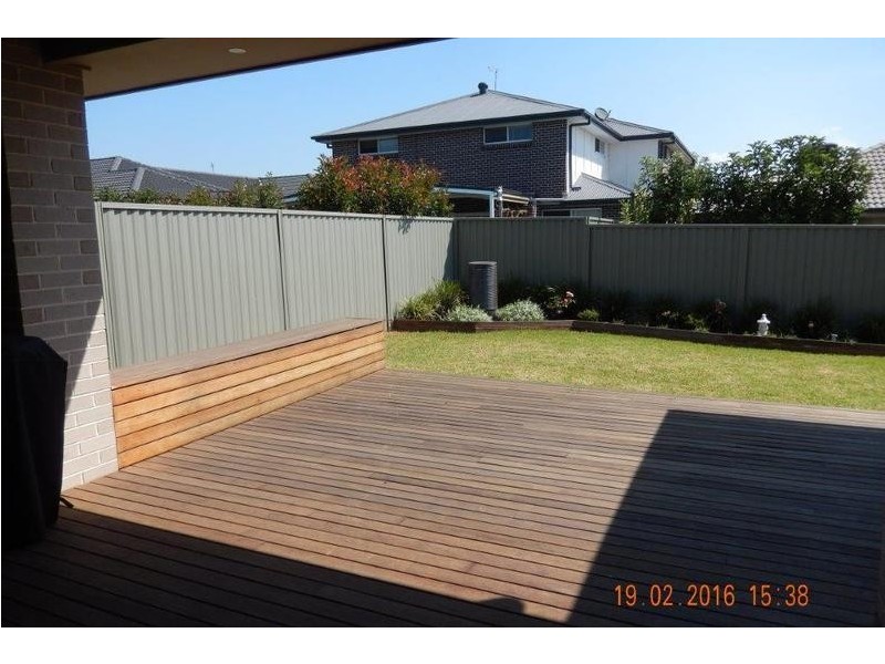 33 Brennan Road, Elderslie NSW 2570