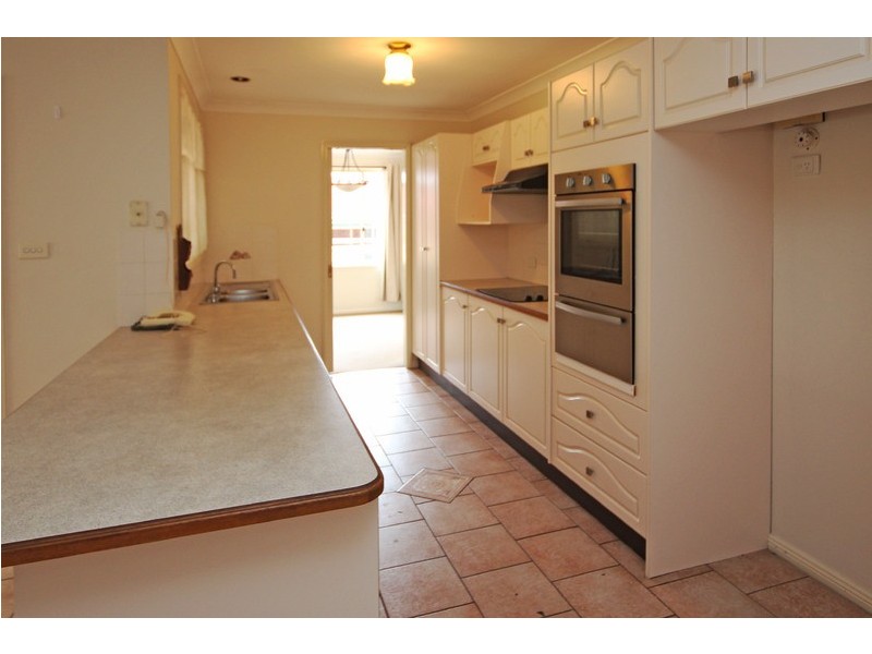 4 Cornuta Close, Narellan Vale NSW 2567