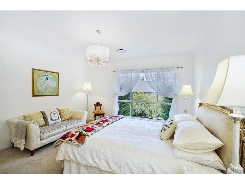 13 Maclean Lane, Camden Park NSW 2570
